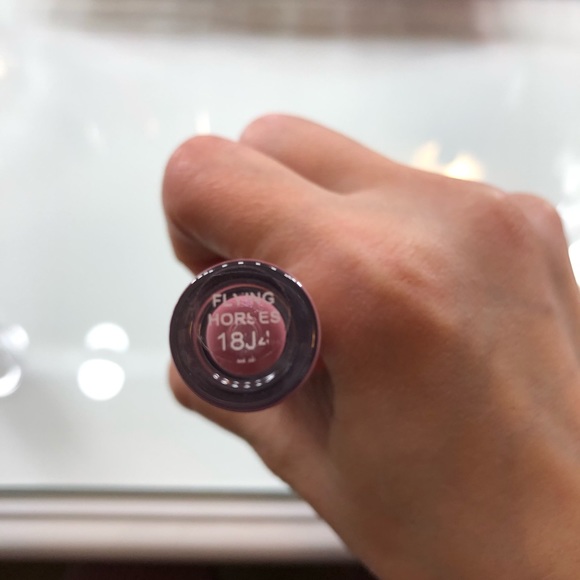 Colour Pop ultra glossy lip - Picture 2 of 2